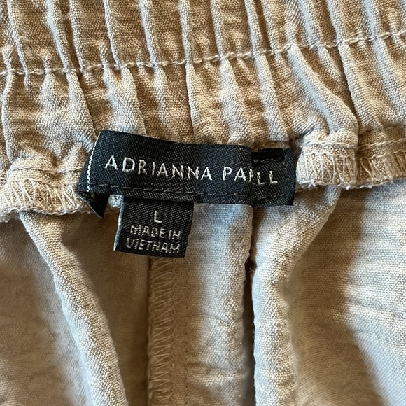 Adrianna Papell Textured Crepe Wide Leg Culotte
Pull On Crop Pants Size Large - Picture 7 of 10